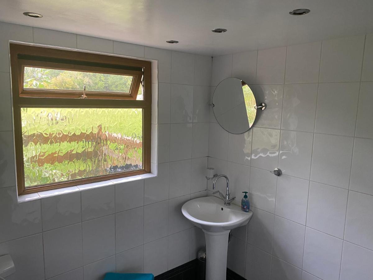 Mountain Suite, Stunning Views, Brecon Beacons Llanhamlach Екстер'єр фото